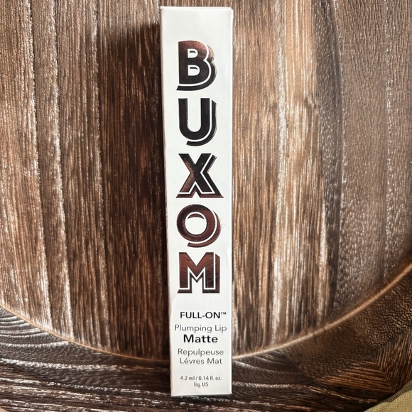 Buxom Full-On Plumping Lip Matte • Dolly • Lip Plumper• Pink Lip Plumper • lips - Picture 2 of 4